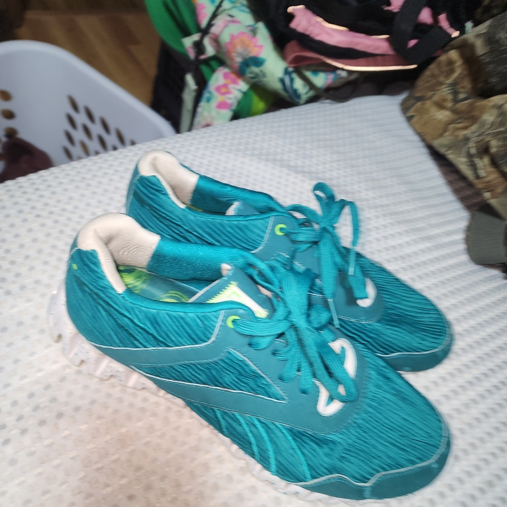 REEBOK EUC WOMENS SZ 10.5 ZIGTECH BLUE GREEN CIRQUE DU SOLEIL SNEAKER SHOES - Picture 2 of 10